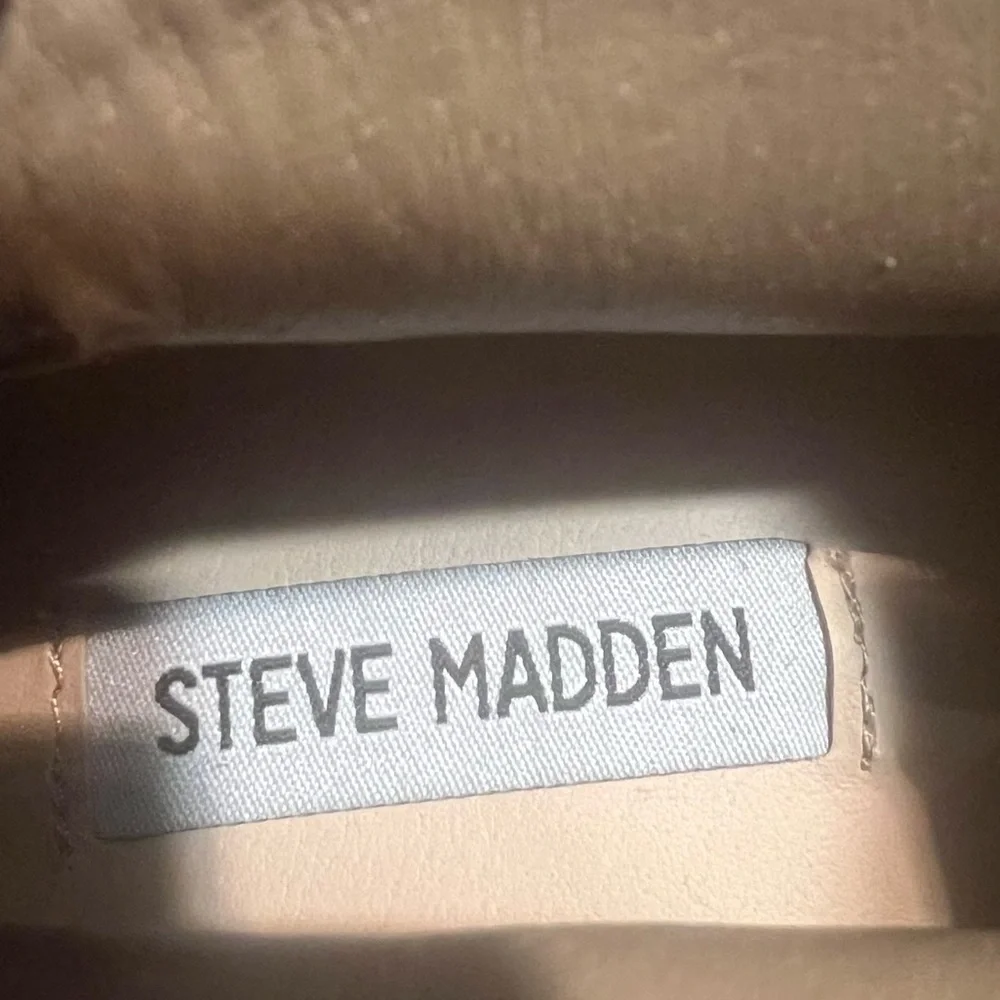 NEW Steve Madden Deirda Taupe Brown Suede Women's Bootie Boots Shoes Sneakers‎